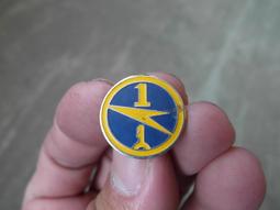 早期---陸軍---徽章------1.7x2.1公分 歷史價格詳細信息