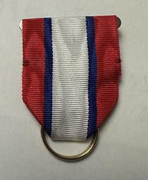 可欣台灣精品：襟綬青天白日勳章勳表（襟綬3.5公分/蔣中正/何應欽/張學良等將軍獲頒） 歷史價格詳細信息