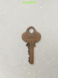 ???????????????? ???????????????????? Bale bag // 小水桶然的粒面小牛皮，這手感絕對的柔軟細膩，14cm 歷史價格詳細信息