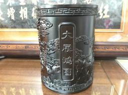 品名：精品紫光檀水果盤 規格:33x17x2.8厘米 介紹：做工精美，材質細膩均勻，優選樹 壽山石 印章 擺件 二手【國玉之鄉二店】638 歷史價格詳細信息