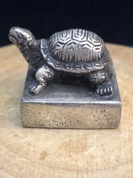 早期收藏《七美人塚 澎湖縣七美鄉 鄉長呂昭麟 鎮尺》約1989年【CS超聖文化讚】 歷史價格詳細信息