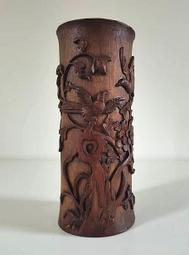 老竹雕◎ 留青薄雕 水鳥荷葉蓮花 筆筒 【 紅仁 款 】 歷史價格詳細信息