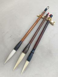 汝陽劉，紅酸枝桿，宿純羊毫，高定款大長峰，純動物毛無尼龍。     出峰:6.3cm，口徑:9mm，細光峰純-918 歷史價格詳細信息