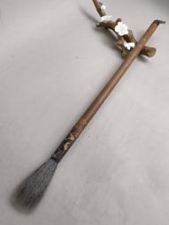 老宣筆2支打包，陳德森先生專用筆，80年代極品硬毫，兼毫大長峰，吳德尖贈。高定款回流2支打包，牛角斗，十分難-1928 歷史價格詳細信息