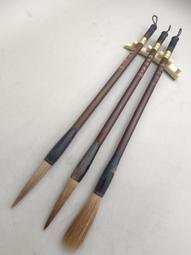 70年代極品硬毫3支打包，大長峰斗筆，老齊筆，手工刻字，刻字精美，其中兩支有牛角頂牛角斗，湘妃竹筆桿，二號壯-1744 歷史價格詳細信息