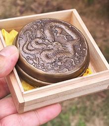 日本茶盒，日本木盒，應該是杉木，自帶木香，一木整挖，原盒原證，全品老物，直徑109，高度60，低勿議。-5759 歷史價格詳細信息