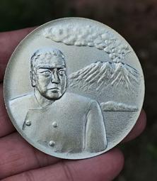 《念鄉詩集》顏信星 台語新詩童詩七字仔。漢字、白話字對照 人光出版、長老教會總會教育委員會  精裝本29A 歷史價格詳細信息