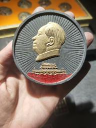 90年代，筋紋菊葉壺，墨綠泥。花貨大品，350毫升左右，高建15318 歷史價格詳細信息