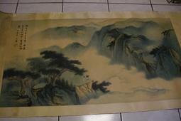 手繪山水國畫立軸-張大千山水畫，有多位名家題跋，背面有啟功題字及印章，畫心約116cmx32cm，含軸約194cmx54.5cm，附史樹青先生鑑定證書。 歷史價格詳細信息