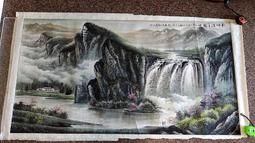 手繪畫作含框含鏡片（紅白梅雙鶴） ，日本畫家“月居偉光”畫心約47cmx26cm,含框約65cmx44cm。 歷史價格詳細信息