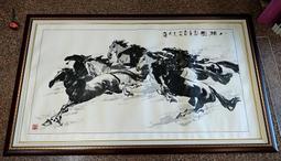 『府城畫廊-手繪國畫』八駿馬－64x124－(含框價，可換框)－有實體店面，歡迎來店看現貨－ 歷史價格詳細信息