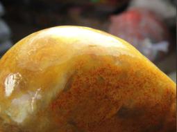 《紀老師的收藏-210 》高能量魔法石&rarr; 天然優質七彩鐵斧木化玉方形印章&rarr;V15  ※聚氣招財、心想事成、收藏增值! 歷史價格詳細信息