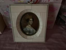 Hand Painted Framed Relief Tile Nativity Scene 10&quot; x 9&quot; Christmas Stand Decor 歷史價格詳細信息