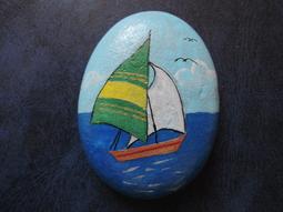 【有緣堂】-防水不退色~石頭彩繪~材質:南田+壓克力漆[一帆風順]高*寬*厚約59*44*14mm 價格比較,價格查詢,歷史價格詳細信息