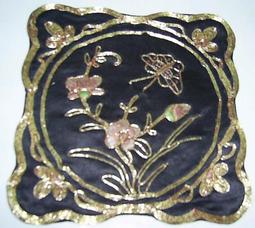 手工盤金繡老繡片兩片合售，灰白綢底手繡&ldquo;龍鳳花鳥蝴蝶&rdquo;圖案非20233 歷史價格詳細信息