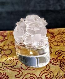 臺南城文創 早期老件手工雕天然特級激光料白水晶雕件 麒麟踩如意.F倉庫 歷史價格詳細信息