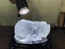 【御古齋】精選天然 白水晶 精雕喜上眉稍 咬錢蝙蝠 造型茶壺 天然紋路 擺壺生福 居家擺件 裝飾擺飾 附盒 0903 歷史價格詳細信息