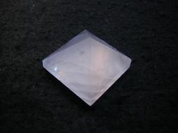 【采鑫坊】AAA級黑曜金字塔~高31mm《直購品》~ 歷史價格詳細信息