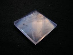 【采鑫坊】AAA級黑曜金字塔~高31mm《直購品》~ 歷史價格詳細信息