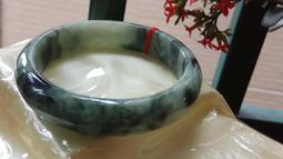 超美翡翠A貨冰種甜綠蛋面 可鑲嵌戒指吊墜 111C11  顏色很美封底 翡翠 飾品 收藏【二手】【長安古玩】-514 歷史價格詳細信息