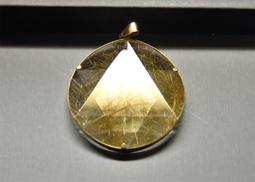 收藏品《恆星》極品天然藍髮晶聚寶盆轉運珠吊墜，藍幽靈和藍髮晶共生形成聚寶盆????（獨一無二）18k金重鑲嵌 晶體乾淨 特別稀有帶花的藍髮晶超級稀少  ，14mm 歷史價格詳細信息