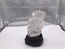 * 「巴西白水晶」 天然白水晶/咬錢招財蟾蜍/ 原石激光料/專屬實木座/ 歷史價格詳細信息