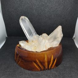 (免運費)天然白水晶簇，白晶簇，消磁淨化，天然水晶，招財聚財，賺大錢，現貨，投資業務，晶王，白水晶，磁場能量，開店擺件 歷史價格詳細信息