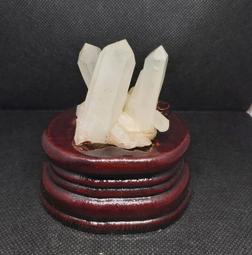 (免運費)天然白水晶簇，白晶簇，消磁淨化，天然水晶，招財聚財，賺大錢，現貨，投資業務，晶王，白水晶，磁場能量，開店擺件 歷史價格詳細信息