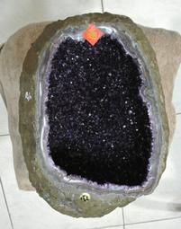 水晶禪【㊣網拍獨賣】正烏拉圭 血統純正 原皮薄胎 嬌紫欲滴 紫晶聚寶盆 { 飛碟來啦 } 歷史價格詳細信息