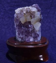 《※精品水晶※》能量至寶 - 透亮鈦金紫晶簇/紫水晶簇R180507專售 鈦晶 碧璽 天珠 舒俱徠 晶球 晶柱 紫晶洞 歷史價格詳細信息