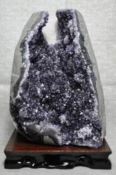 慧明小舖-琥(蟲)珀原礦(味香)-不規則形-144g(390) 歷史價格詳細信息