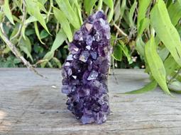 高王晶____烏拉圭紫水晶片___淨重 : 278.4公克____跨越文昌系列..071 歷史價格詳細信息