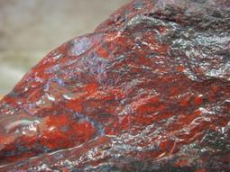 《紀老師的盆栽與收藏》〈玉原石系列〉&rarr;海洗朱砂雞血紅鳳凰虎斑紫玉髓〈500公克&rarr;186-C59    (聚氣、招財、保平安、心想事成) 歷史價格詳細信息