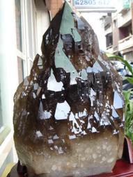 ~shirley~骨幹水晶~西瓜碧璽原礦~0.226公斤~完整原礦~精緻典藏~稀有品! 歷史價格詳細信息