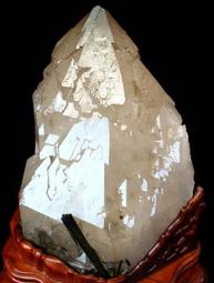 ~shirley骨幹水晶~[冰風]~極透亮壘晶雲母鱷魚骨幹~8.85公斤~完整原礦~精緻典藏! 歷史價格詳細信息