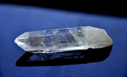 《※精品水晶※》能量至寶 - 透亮鈦金紫晶簇/紫水晶簇R180507專售 鈦晶 碧璽 天珠 舒俱徠 晶球 晶柱 紫晶洞 歷史價格詳細信息