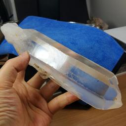 [友克鑫礦業]ak124約重457g-透亮白水晶柱 窗子水晶 大師水晶 水晶柱 未拋光 原礦 歷史價格詳細信息