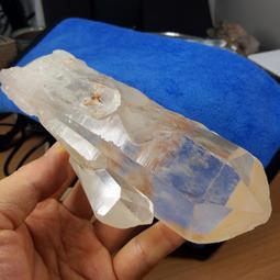 [友克鑫礦業]ak124約重457g-透亮白水晶柱 窗子水晶 大師水晶 水晶柱 未拋光 原礦 歷史價格詳細信息