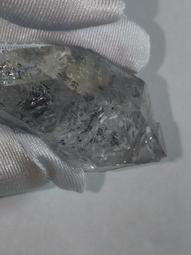 高級閃靈鑽清透大黑沙球+黃膠花+七彩吊墜~多處黑沙膽~~有個天然礦坑~超大能量~修行修煉創作助力~高規款6 歷史價格詳細信息