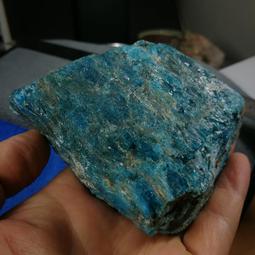 [友克鑫礦業]dd238約重477g-藍磷灰 原礦 磷灰石 Apatite 天然水晶 原石 藍磷灰石 歷史價格詳細信息