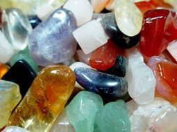 天然招財白水晶碎石(1000公克) 聚財氣，化煞氣，淨化磁場，招財進寶 歷史價格詳細信息