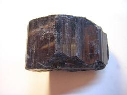 【采鑫坊】山景紋黑碧璽原礦帶方解石原礦~長49mm《直購品》~ 歷史價格詳細信息