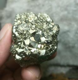 晶玉堂** 天然緬甸玉--A貨白底青玉扣--墜子9.48公克---不含項鍊** 歷史價格詳細信息