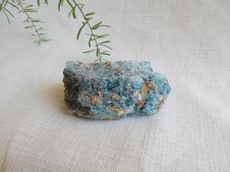 磷灰石魔法小碎礦/碎石-帕拉伊巴藍Paraiba/靛藍小孩藍Indigo ~有助於考試及比賽的順利、溝通順暢 歷史價格詳細信息