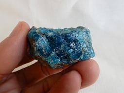 磷灰石魔法小碎礦/碎石-帕拉伊巴藍Paraiba/靛藍小孩藍Indigo ~有助於考試及比賽的順利、溝通順暢 歷史價格詳細信息