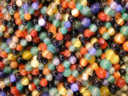 ~奇芽 水晶.寶石~ 巴西 天然-瑪瑙 玉髓 8mm 方形 切面A極品＜首飾材料＞長度35cm 一標一條 *＝大批發場＝ 歷史價格詳細信息