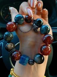 當紅設計名品~~DEREK LAM~~全新品.雙色拼接小圓裙~~超美氣質~原價56600只有一件~全新~義大利製 歷史價格詳細信息