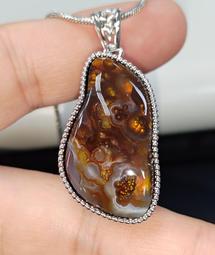 #瑪瑙[火]天然瑪瑙玉髓龍餃子DIY配件瑪瑙龍寵吊墜手串隔珠龍餃子小提溜[比心]尺寸22* 歷史價格詳細信息