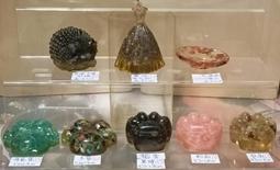 冰膠海藍色飄深藍花翡翠多寶鼓珠  尺寸卡7.85×6.43完美無紋裂兩邊洞口 翡翠 飾品 收藏【二手】【微淵古董】-896 歷史價格詳細信息