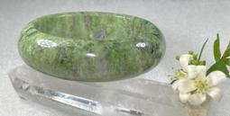 天然晶小圈口的這 尺寸：16.2×3.9×3mm 一物一圖款 室內自然光拍攝 清編號（75 首飾 水晶 手鐲 二手【紫竹齋】124 歷史價格詳細信息